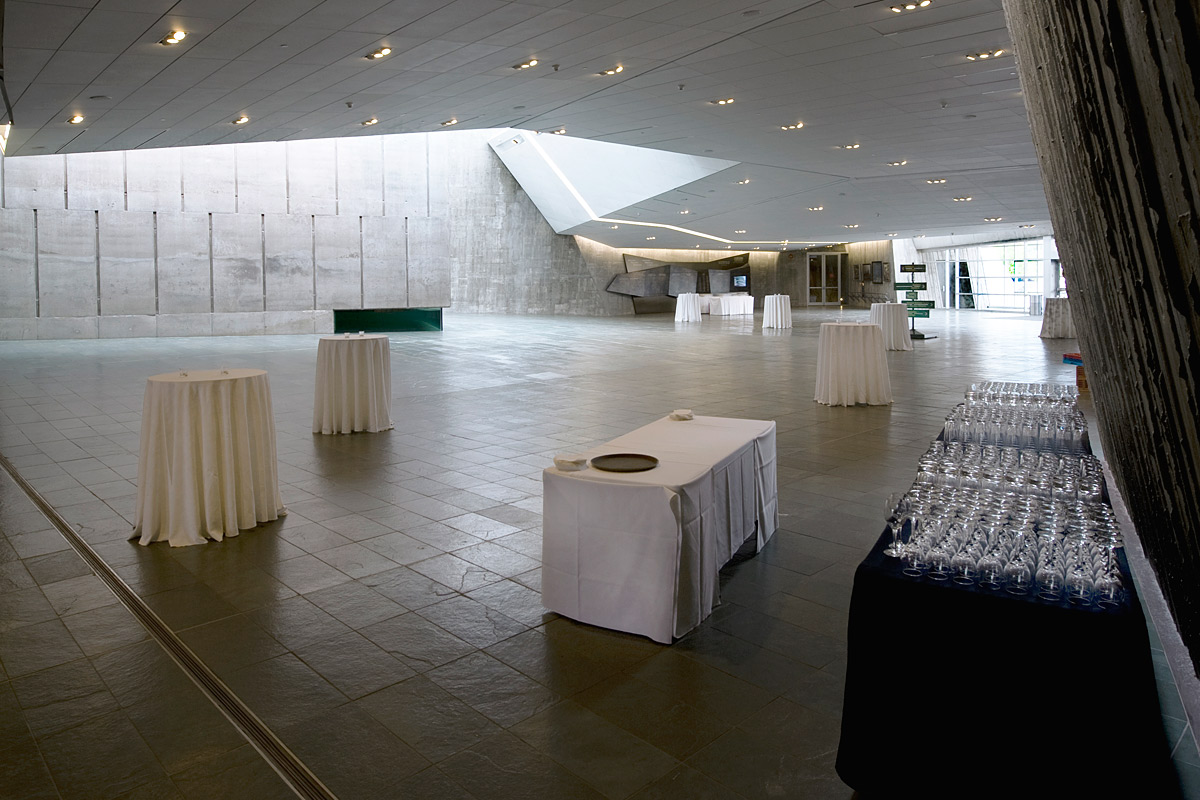 The Lobby with tables and chairs located in Ottawa at the Canadian War Museum.