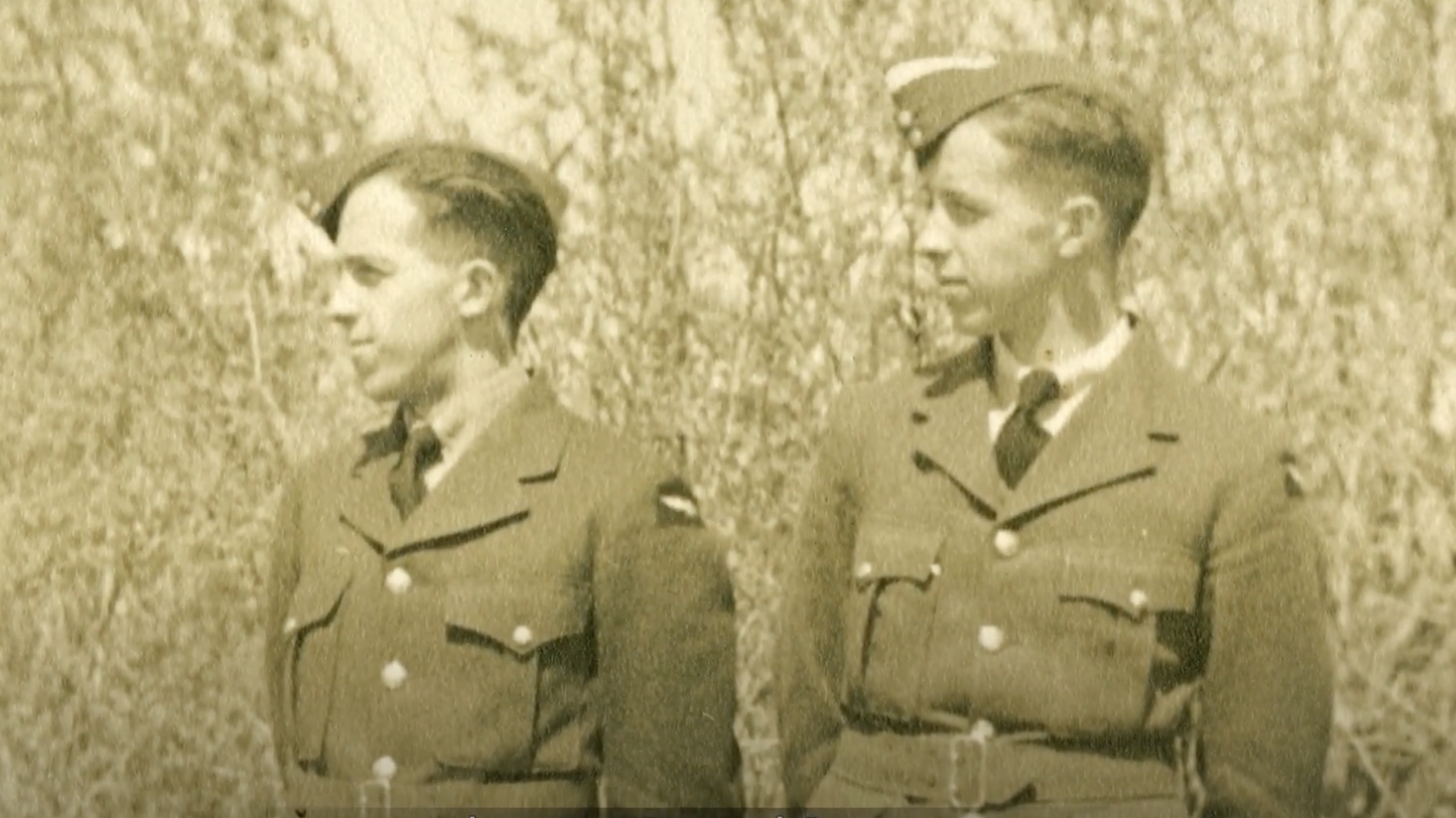 Two men in uniform standing next to each other at the Canadian War Museum in Ottawa.